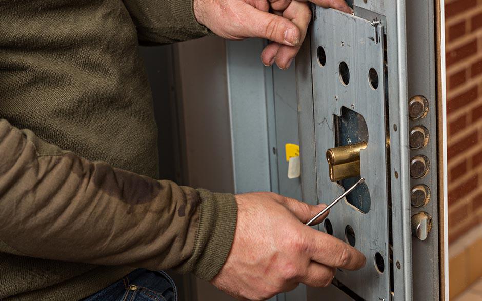 serrurier ouverture de porte service Levallois-Perret