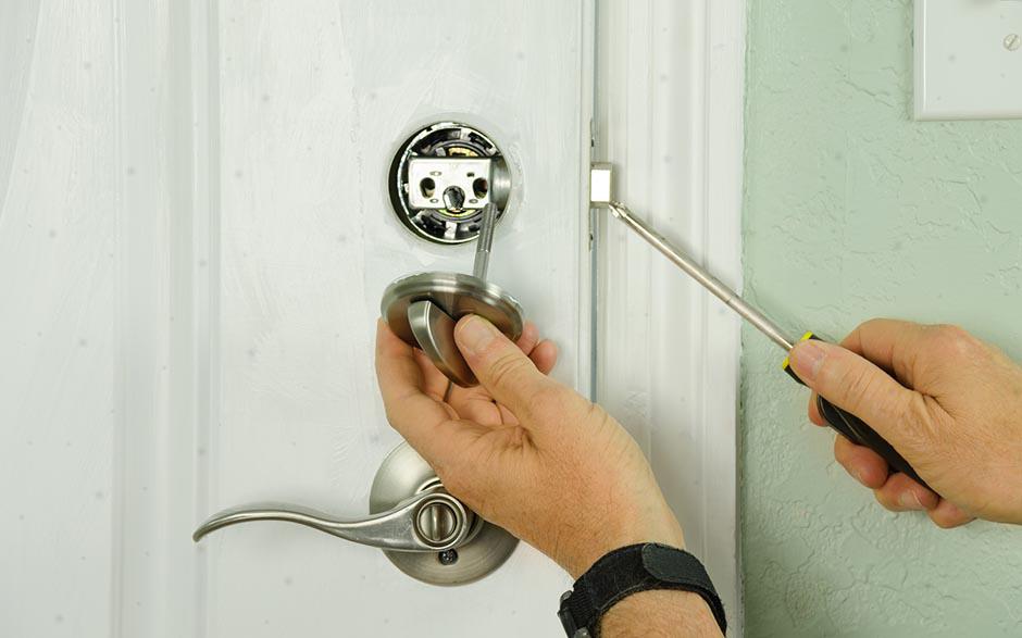serrurier ouverture de porte service Levallois-Perret